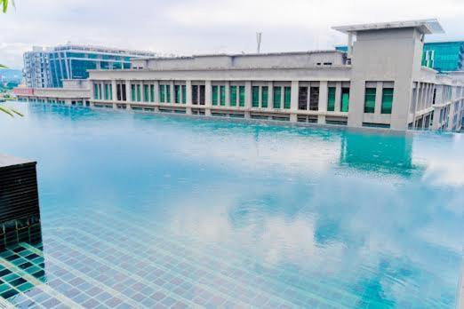 Bulan Guesthouse Imago Kota Kinabalu Buitenkant foto